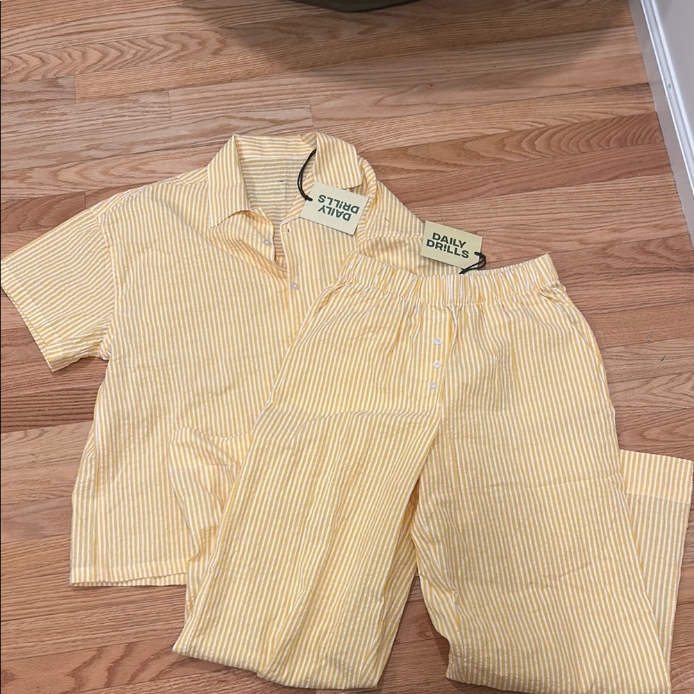 Daily Drills seersucker set Xs/s